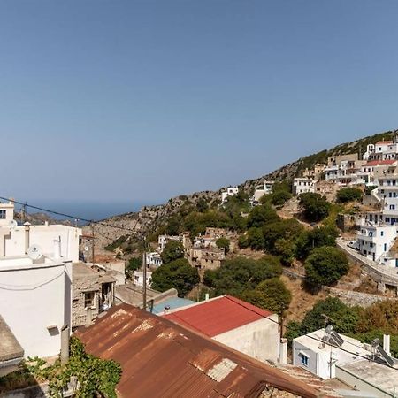 Δροσιά Villa Koronos Exterior photo