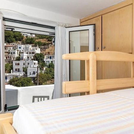 Δροσιά Villa Koronos Exterior photo