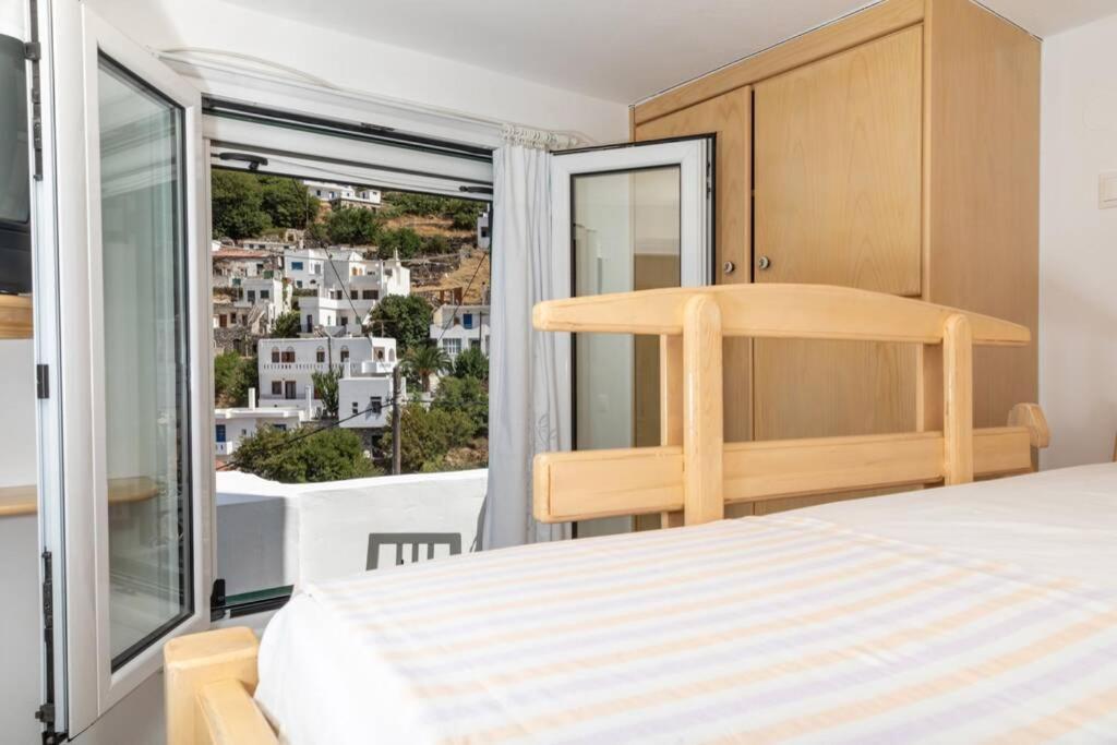Δροσιά Villa Koronos Exterior photo